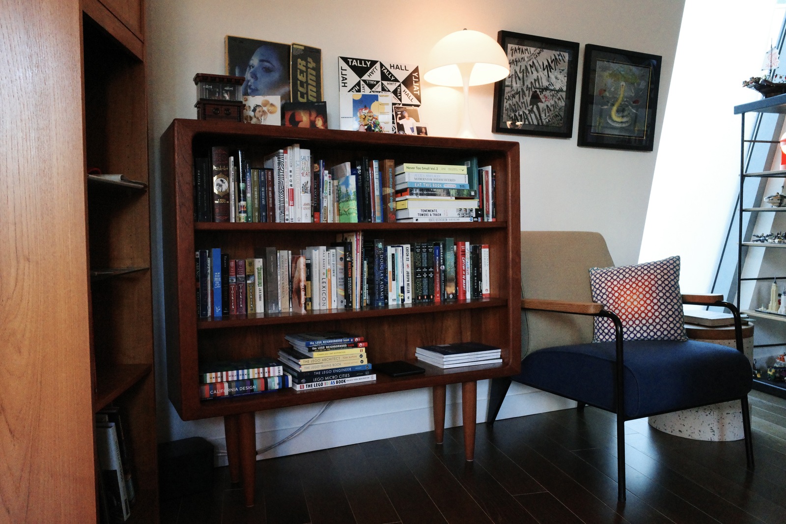 Living room reading nook